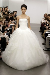 Top 10 designeri de rochii de mireasă - Vera Wang