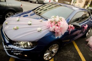 Idei diverse pentru decorarea masinii de nunta